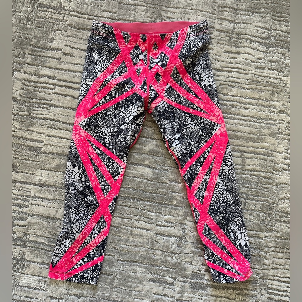 Lorna Jane Crop Legging - 28” size small